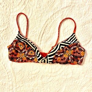 Beautiful Billabong Bikini Top